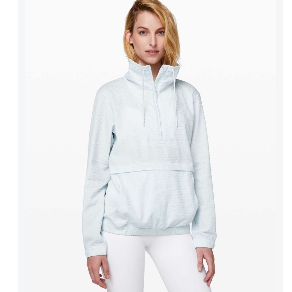 Lululemon Pack Light Pullover Womens Almost Blue Textured 1/4 Zip Athleisure Gym